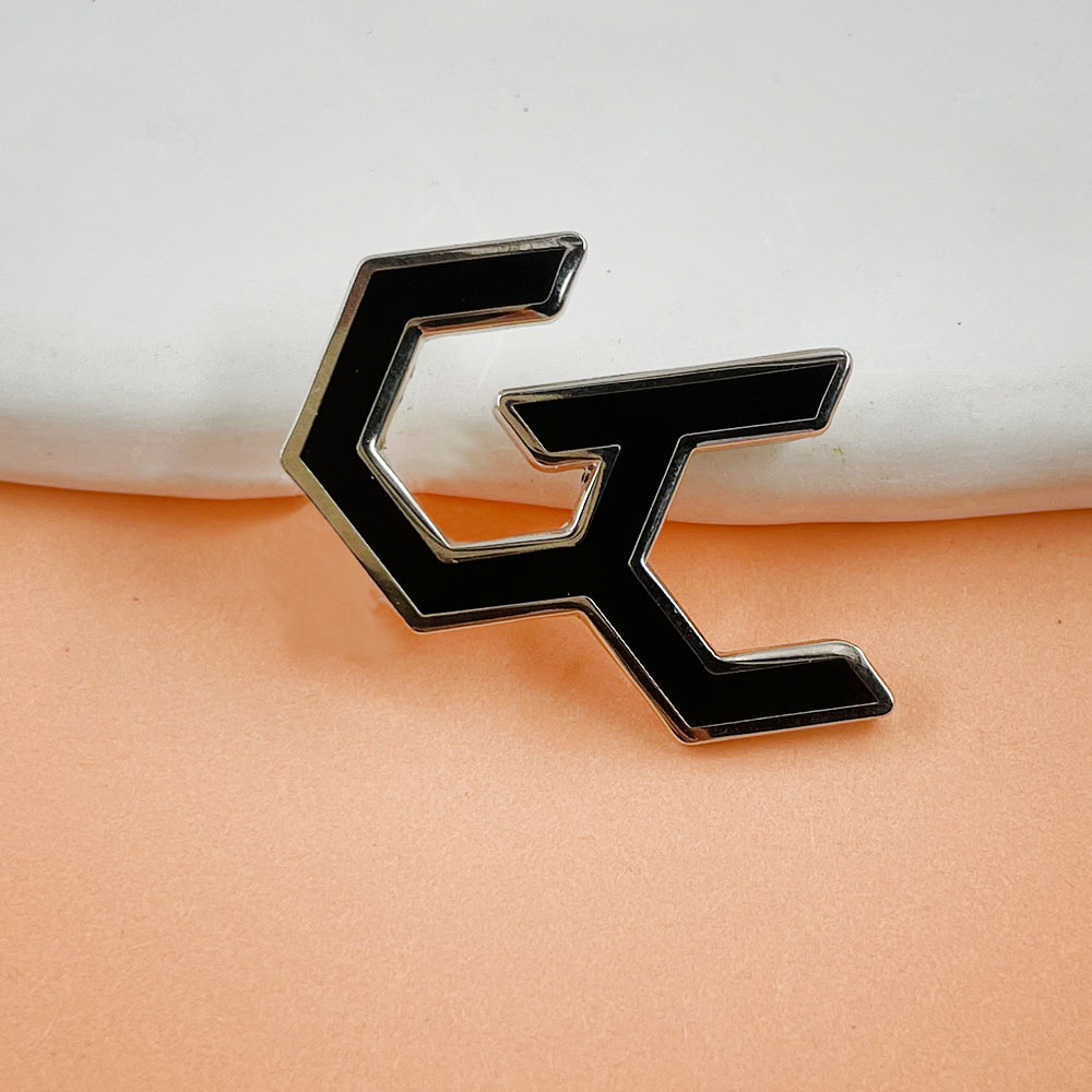 Anime Merchandise Logo - Broche com logotipo de coroa culpada,